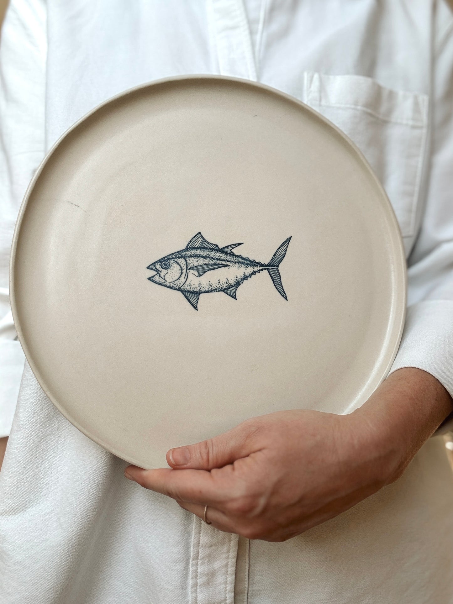 Fish round plate