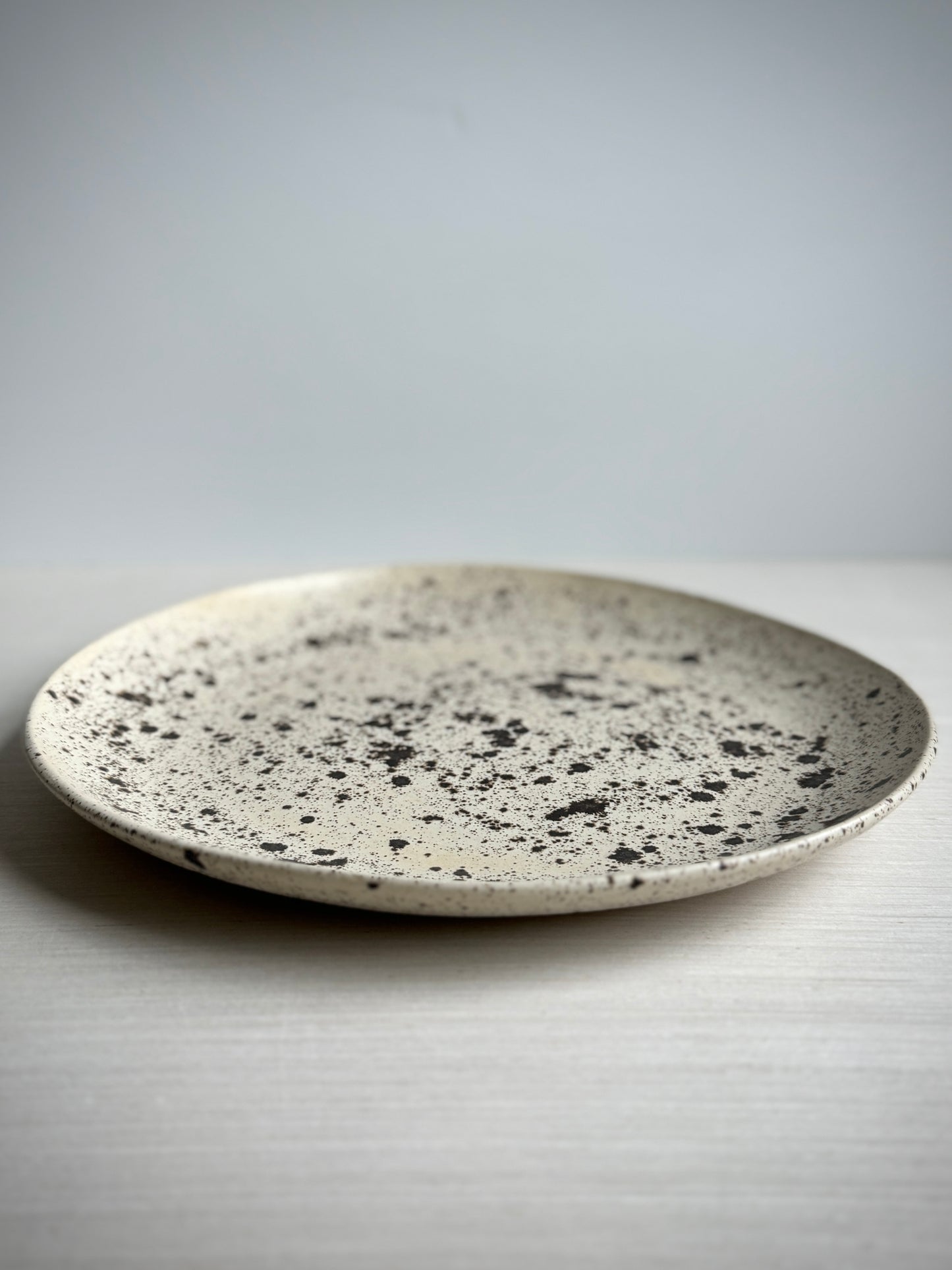 Big slab serving plate