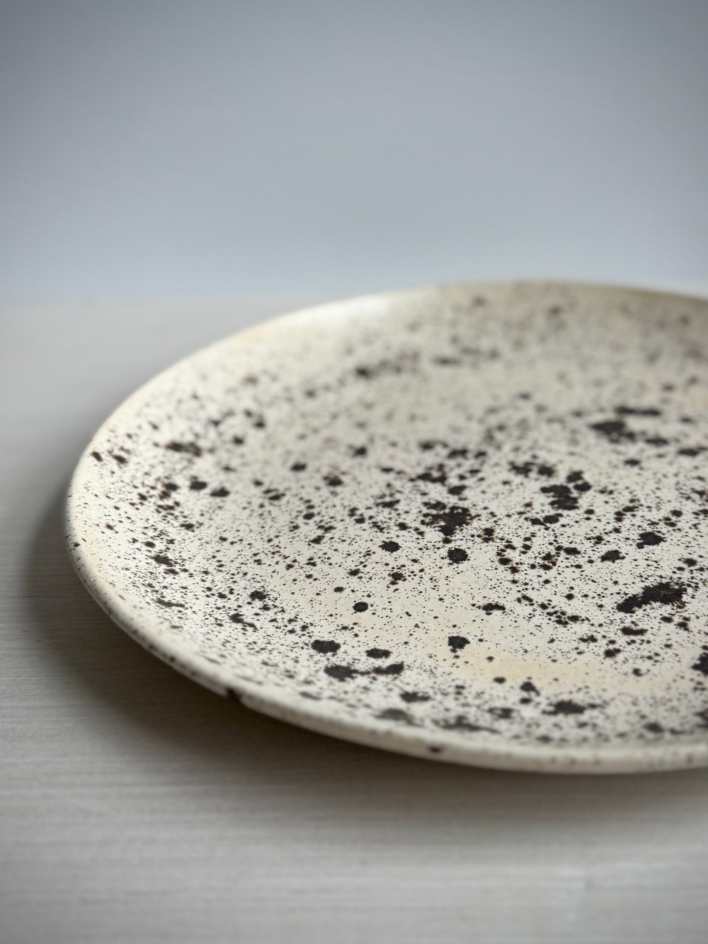 Big slab serving plate