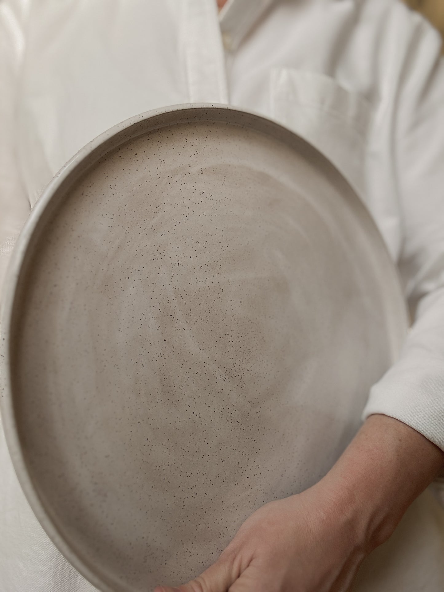 Large serving plate