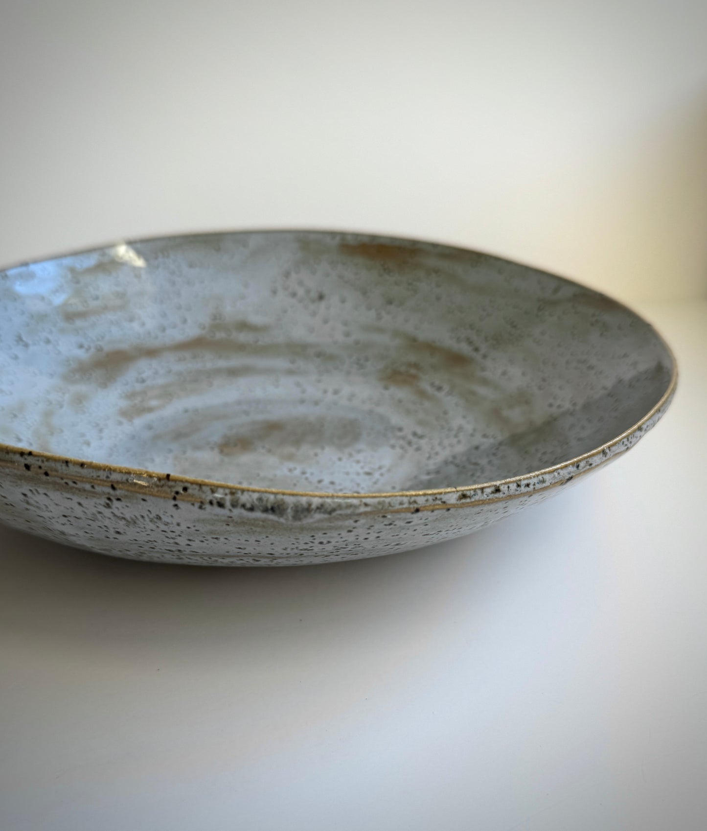Large serving bowl