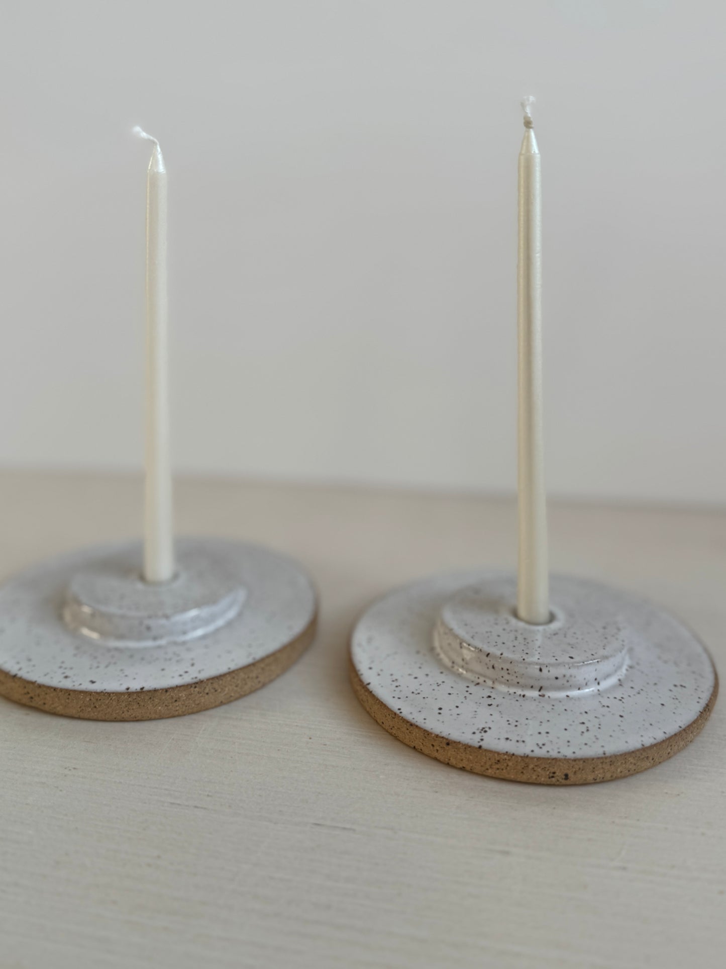 Single candle holder