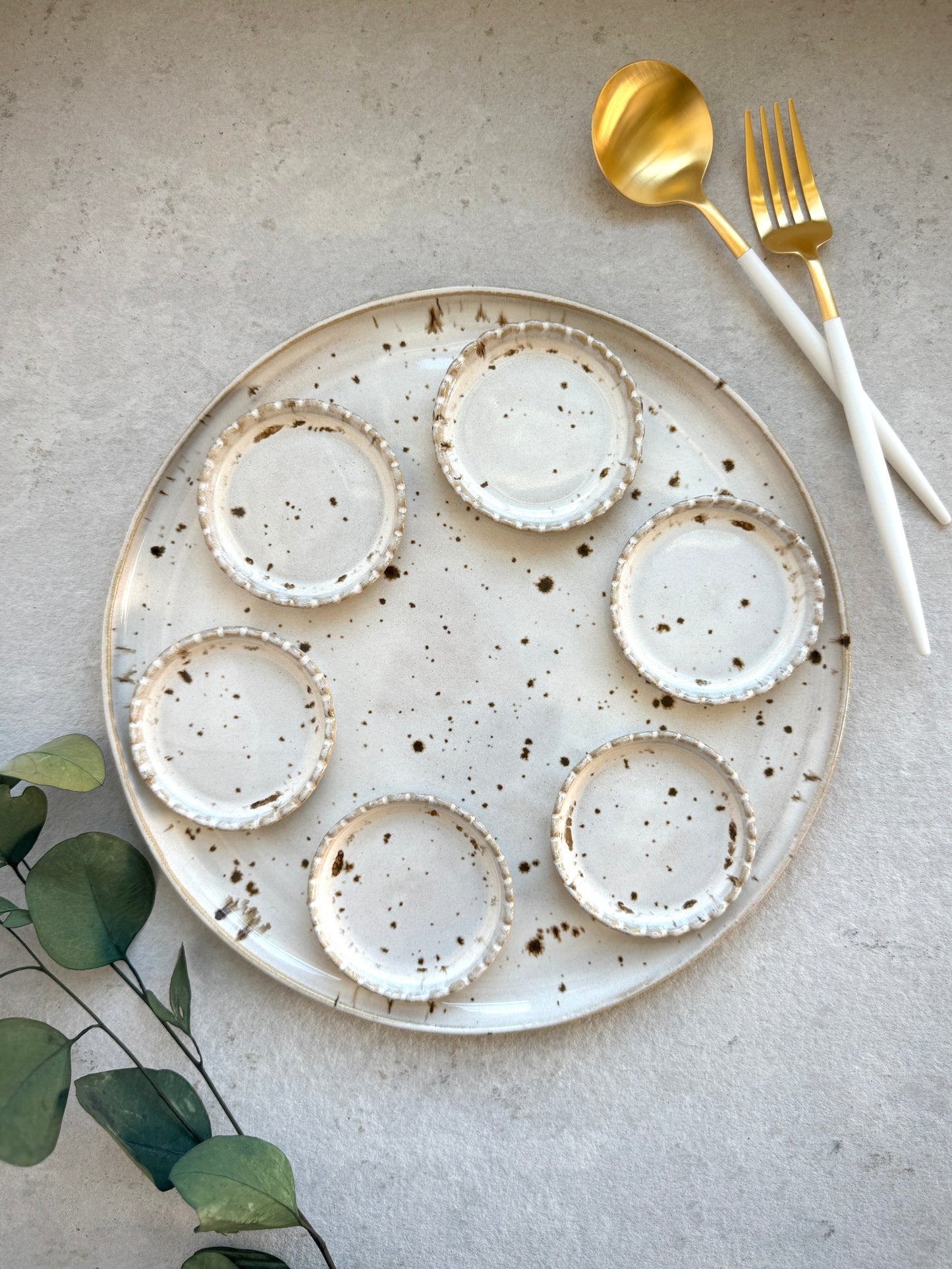 Passover plate