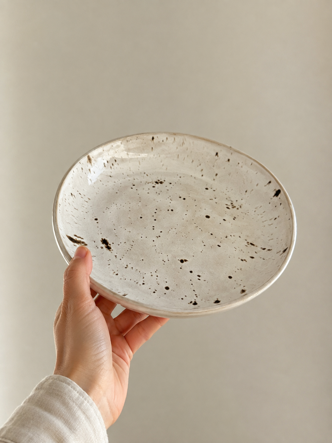 Medium serving bowl