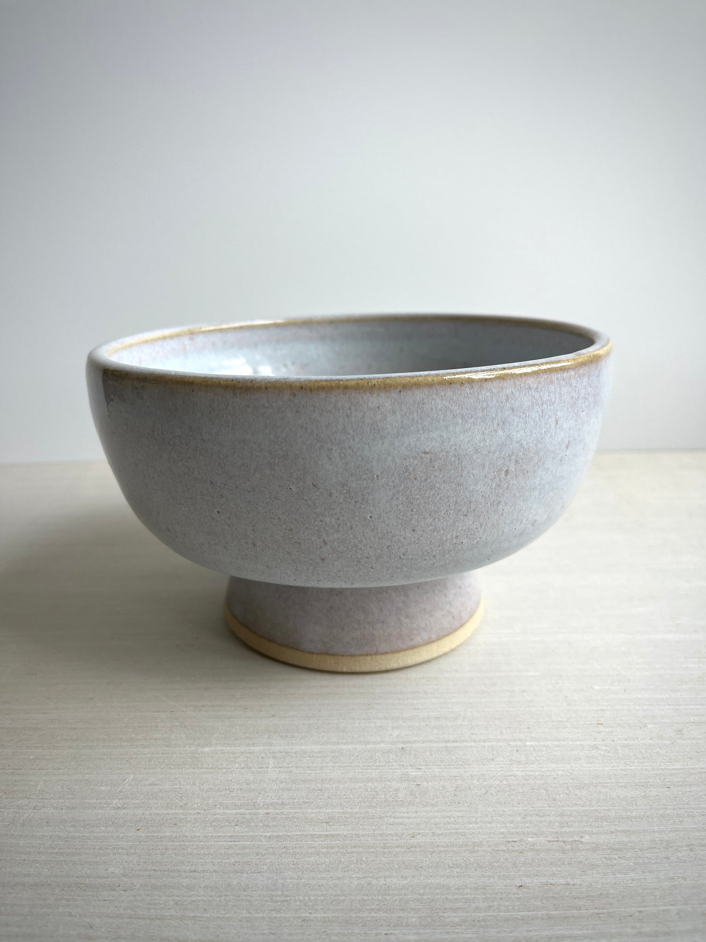 Lilac pedestal bowl